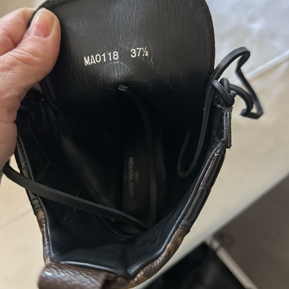 Combat style military, Louis Vuitton boots - Picture 4 of 4